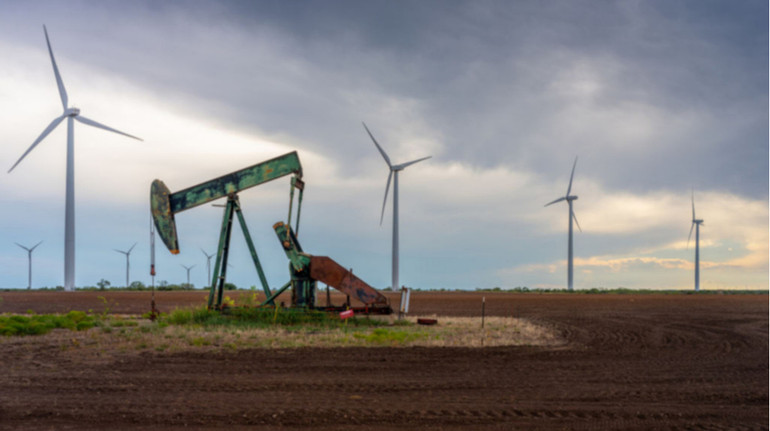 Черное золото в плюсах: цены на нефть держат темп вторую неделю подряд