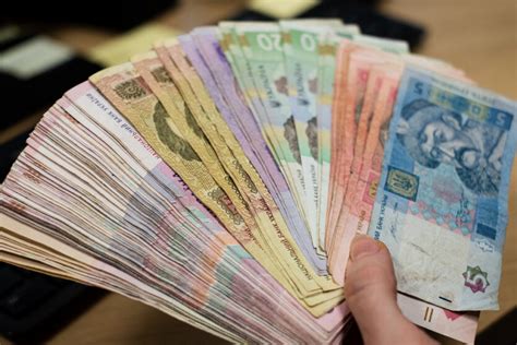 В Украине планируют внедрение базовой соцподдержки в 4500 гривен с особым условием